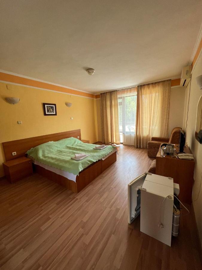 Family Hotel Saint Peter Sankt Konstantin & Helena Eksteriør billede